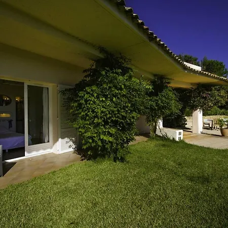 Uptica 16 Pers Piscine Vue فيلة